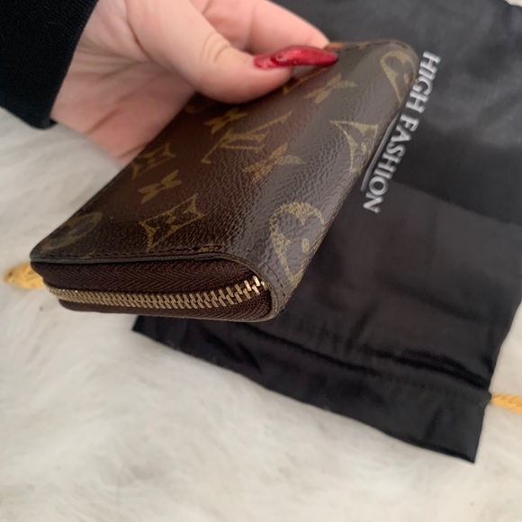 ❌SOLD Louis Vuitton zippy coin purse - Picture 12 of 14